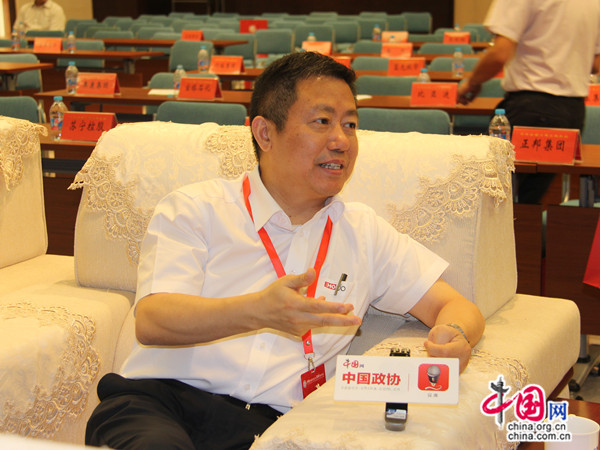 紅豆為什么贏？看周氏三代從手工作坊到國際布局